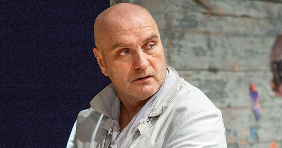 Александр Балуев