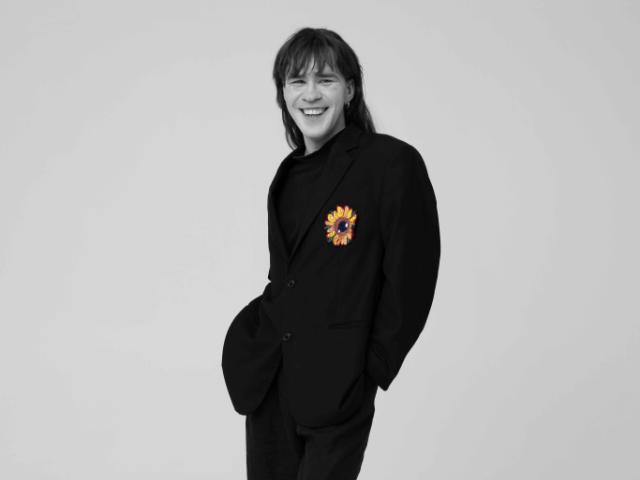 246cf50a3fe6237cbd55f2b6824b7d74-1