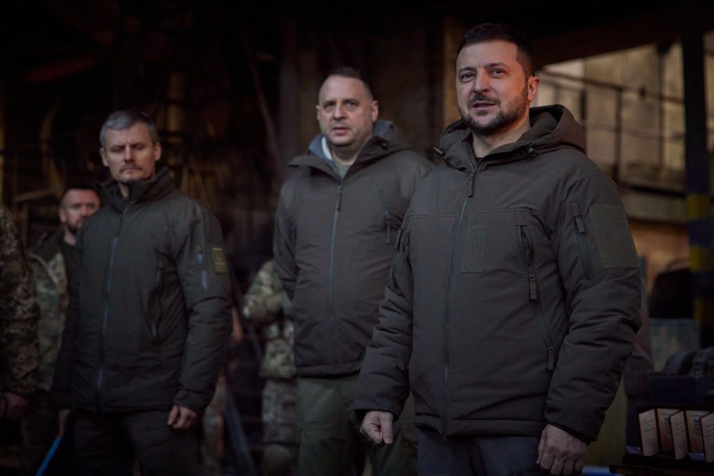 Зеленський Зріст: подробиці про фізичні параметри Президента України